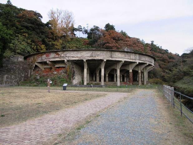 鉱山施設