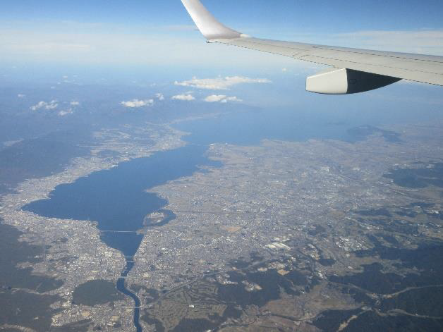 琵琶湖から流れ出す川は瀬田川